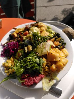 Sunny lunch at Tibits - Gundeli in Basel