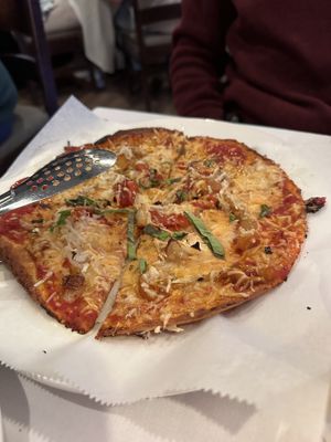 Pizza with peppers, onions, basil.  Swapping out mushrooms.  Vegan cheese!  at Tresca in Boston