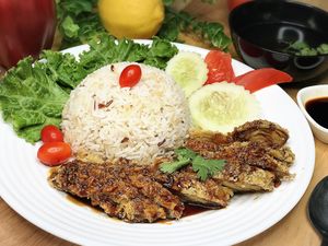 Vegan chicken teriyaki with rice at Vegan Garden in Pathum Thani