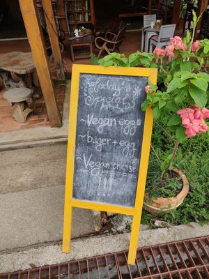 Today's specials at Baan Unrak in Sangkhlaburi