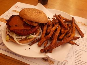 Quinoa burger with sweet potato fries at Bacoa  in Salamanca