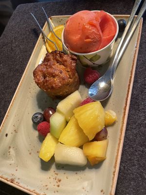 Veganer Nachtisch „Kuchenfein“ 💕   at Hans im Glück - Leopoldstr in Munich