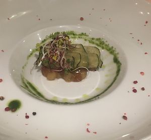 Tofu in Zucchettistreifen auf Birnenchutney - vegan at Alpenblick in Hoechenschwand