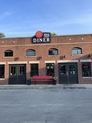 Easy to find signage   at 10th Street Diner in Indianapolis