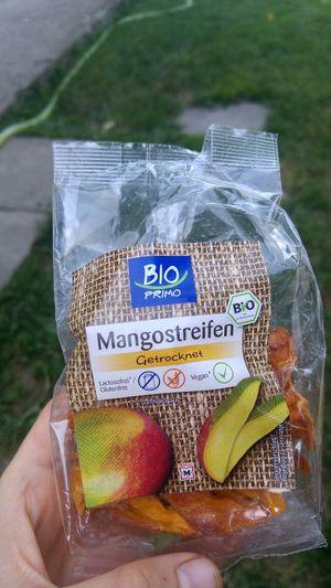 Mangostreifen at Muller in Parndorf