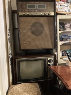 Loved the old tv at Farmer's Cafe Project in Tokyo