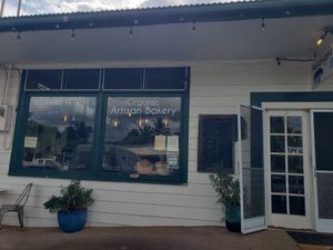 Store front at Midnight Bear Breads in Hanapepe