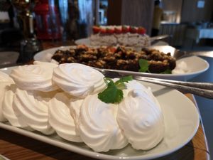 Vegan meringue  at Bønnespiren in Stavanger