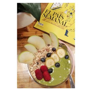 Açai Bowl at Urbano Specialty Coffee in Madrid