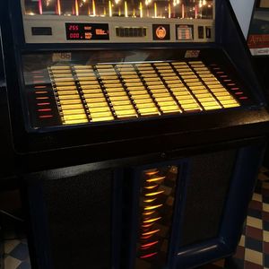 Jukes box at The Carriage in Newcastle Upon Tyne