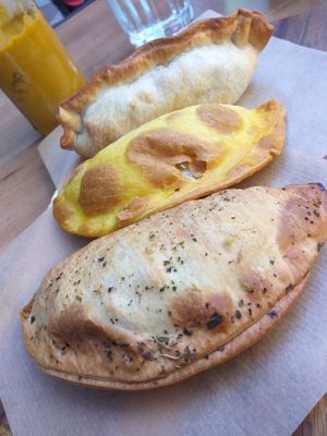 Vegan empanadas at Dempanadas in Valencia