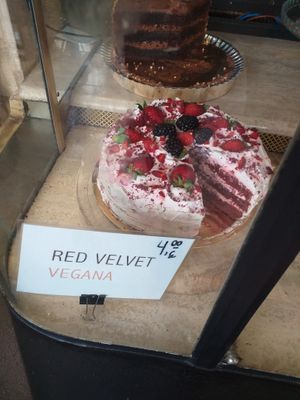 Red Velvet Cake at Dempanadas in Valencia