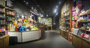 Inside at LUSH in Valencia