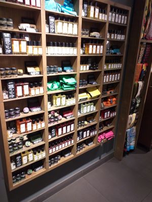 Fragrances at LUSH in Valencia