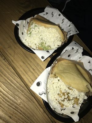 non-vegan arrepas at Macaibo in Hamburg