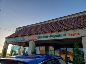 Outside at The Grain Cafe in Redondo Beach