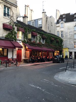 Exterior of restaurant  at Chez Marianne in Paris
