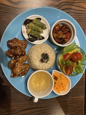 Delicious food   at Neu Cat Cafe in Osaka