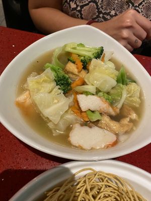 Seafood crispy noodles at Au Lac in Fountain Valley