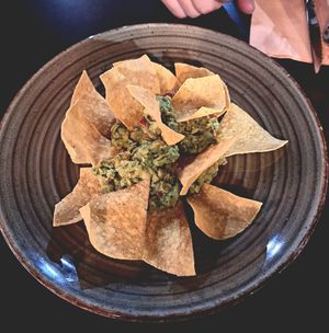 Guacamole con tortillas at Mexicali in Bergamo