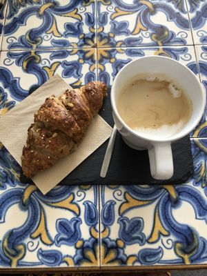 Vegan croissant 🥐  at Tazza in Giro in Lisbon