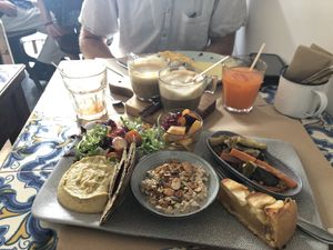 Vegan Brunch at Tazza in Giro in Lisbon