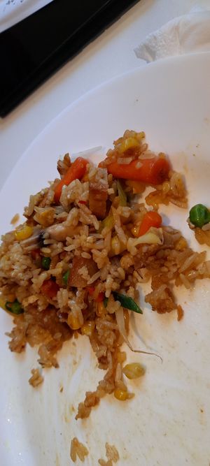 Gebratener Reis mit veganem Sojafleisch, Kokosmilch, Gemüse u. Curry at Mr. Nam  in Vienna