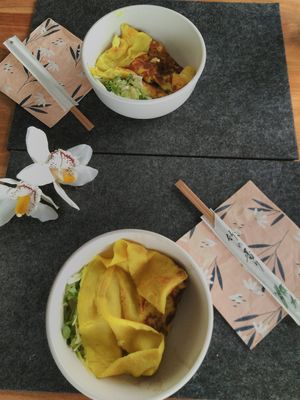 Auch zum Mitnehmen schön anzuschauen und sooo lecker! at Vegan Chay in Munich