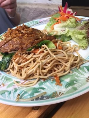 Vegan duck noodle at Vegan Chay in Munich