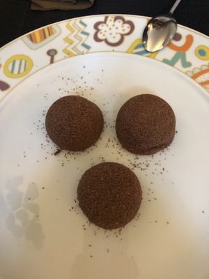 Mochi with cacao at Vegan Chay in Munich