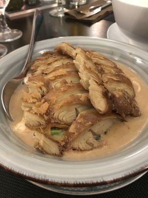 Duck with tofu and vegetables in peanut sauce at Vegan Chay in Munich