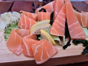 Veganes Lachs-Sashimi at Vegan Chay in Munich
