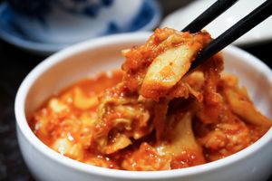 kimchi at Jiāng Jìn Jiǔ Vegetarian BBQ in Taichung