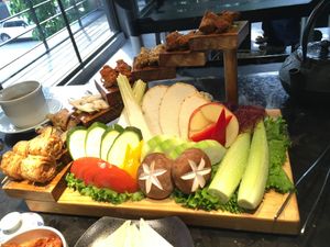 Veggies galore at Jiāng Jìn Jiǔ Vegetarian BBQ in Taichung