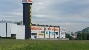 The mall at Müller Reformhaus in Serfontana