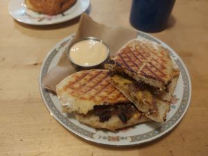  at Oui Mais Non in Montreal