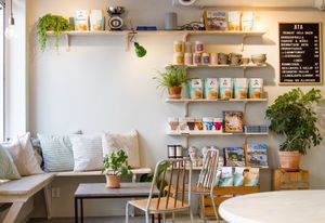 interiör. Bruket kaffebar och kafé.  at Bruket Kaffebar in Helsingborg