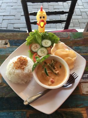 red curry set at Laughing Chicken in Sanur