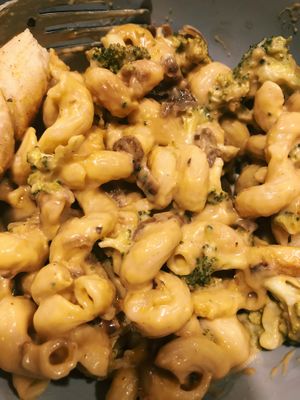 Vegan Mac and cheese with broccoli and mushrooms at Brick Road Pizza Co in Grand Rapids