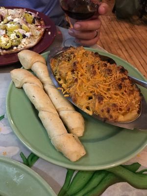 Best vegan food ever!! Their vegan Mac and cheese is amazing.  Also got their spinach artichoke dip and they have vegan ranch which is heavenly!! at Brick Road Pizza Co in Grand Rapids