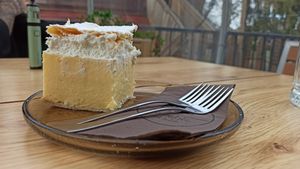 Vegan kremsnita at Plac pod Bočem in Poljcane