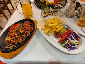 Fajitas at Wine & Roses in Planos