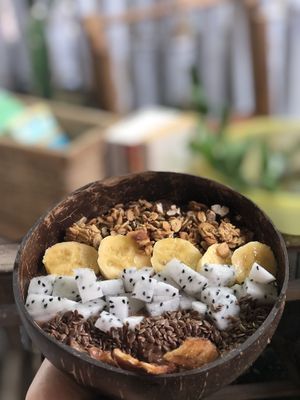 Smoothie bowl  at Ellie's Cafe in Hoi An