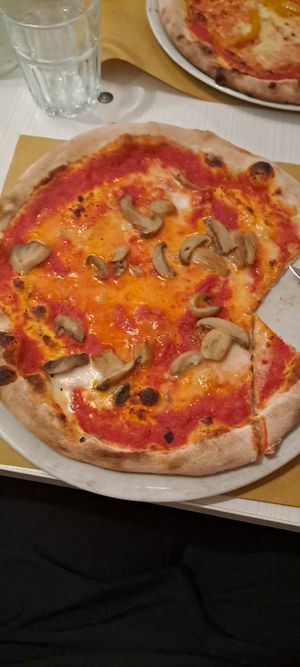  at La Sosta degli Artisti in Genoa