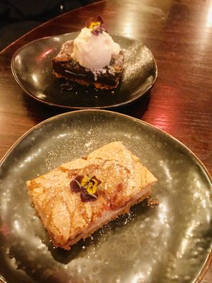 Vegan puddings at White Horse in Shrewsbury
