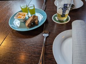 Gruß aus der Küche. Gurkenshot mit leckerer Bohnencreme at Frenzen in Moenchengladbach