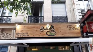 Facade at Bulldog Vegan in Paris