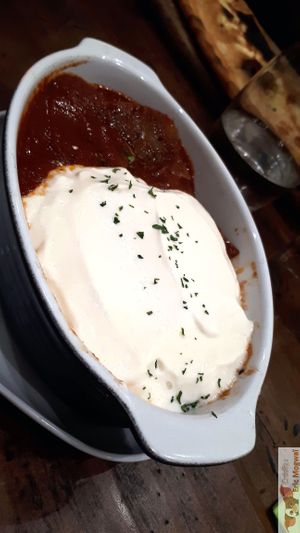 Vebab Iskender at Bulldog Vegan in Paris