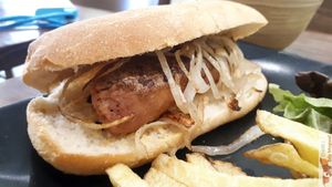 Beyond meet sausage in hotdog ! at Bulldog Vegan in Paris