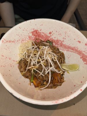 Pad Thai tofu   at Infineathai in Mallorca